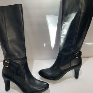 Anne Klein Black Heeled Boots